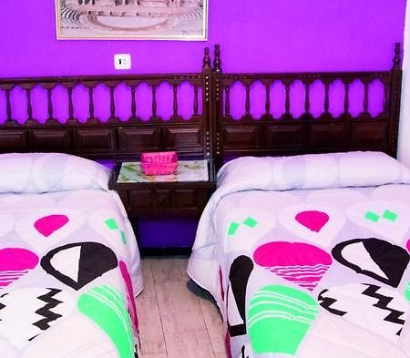 Hostal Salud 메리다 외부 사진